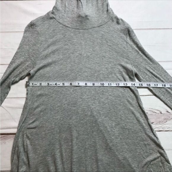 Deletta | Anthropologie Turtleneck Tunic Top - Picture 6 of 7